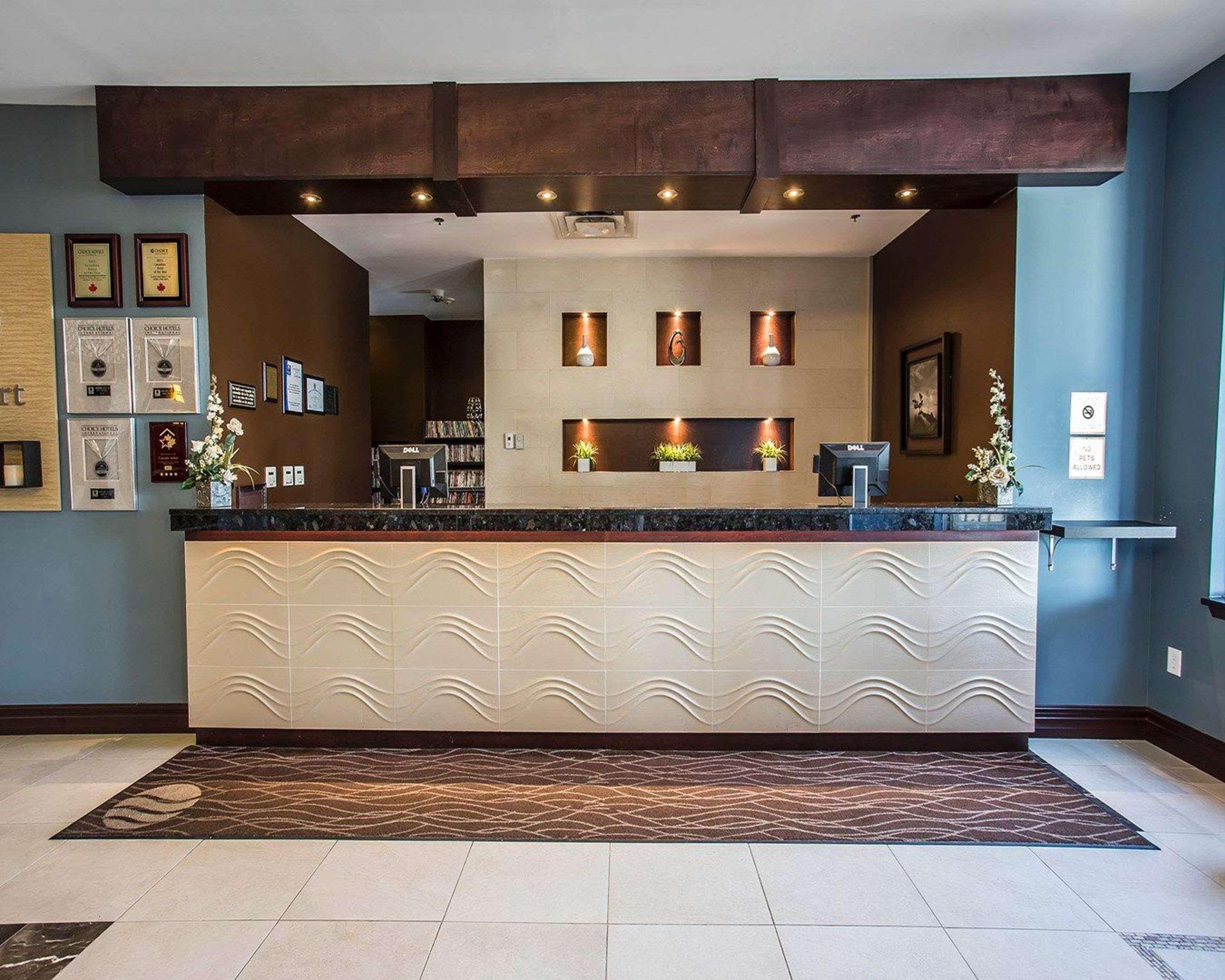 Comfort Hotel Bayer'S Lake Timberlea Luaran gambar