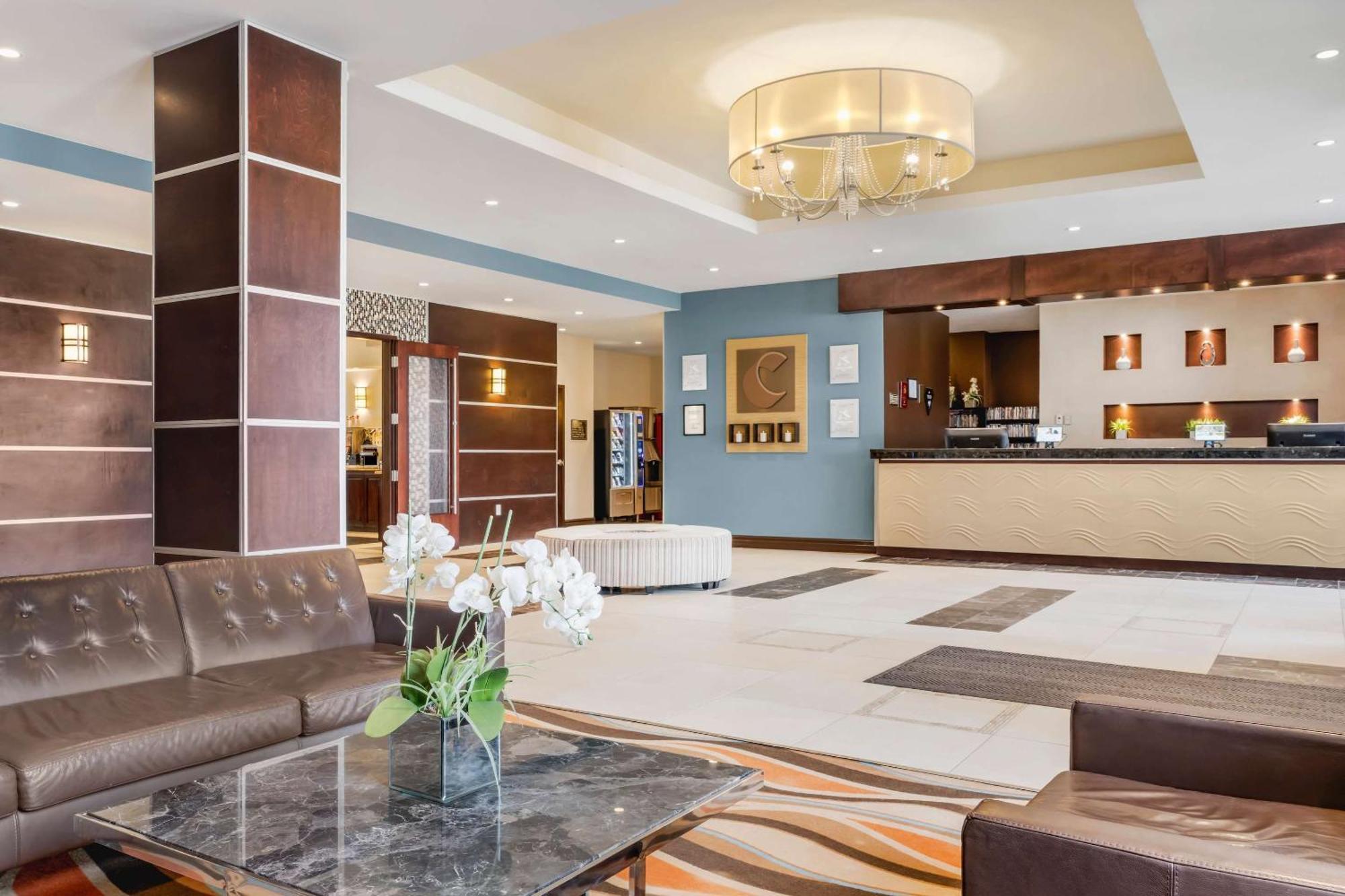 Comfort Hotel Bayer'S Lake Timberlea Luaran gambar