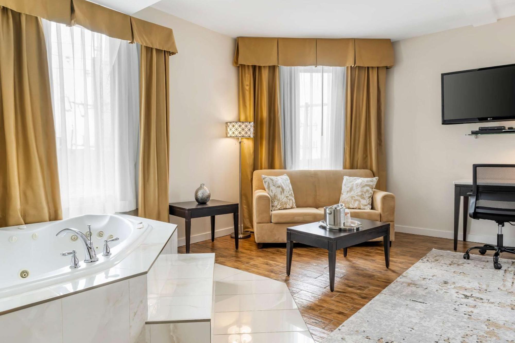 Comfort Hotel Bayer'S Lake Timberlea Luaran gambar