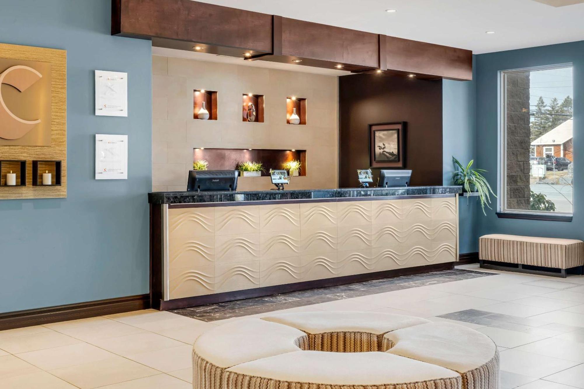 Comfort Hotel Bayer'S Lake Timberlea Luaran gambar