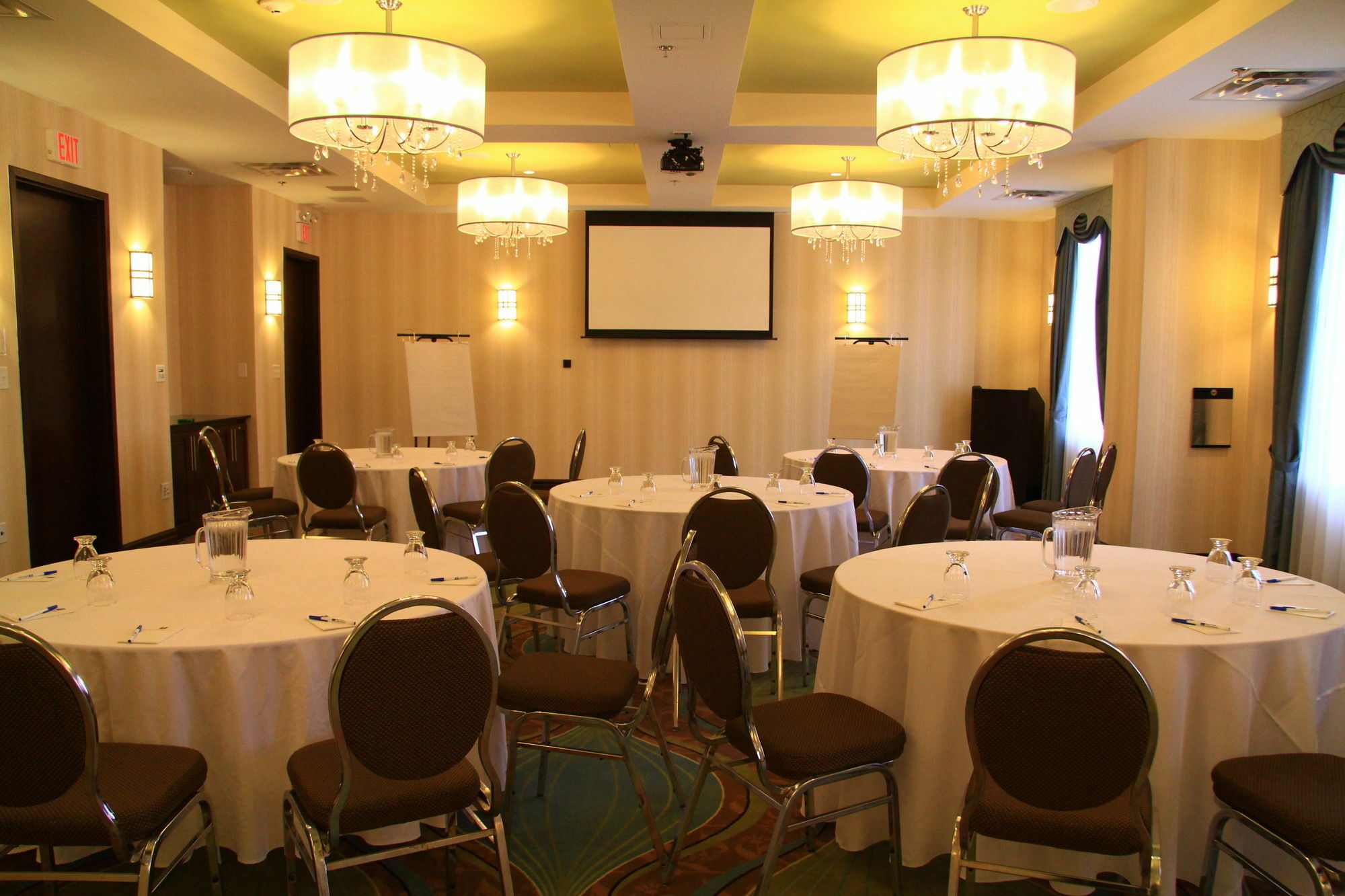 Comfort Hotel Bayer'S Lake Timberlea Luaran gambar